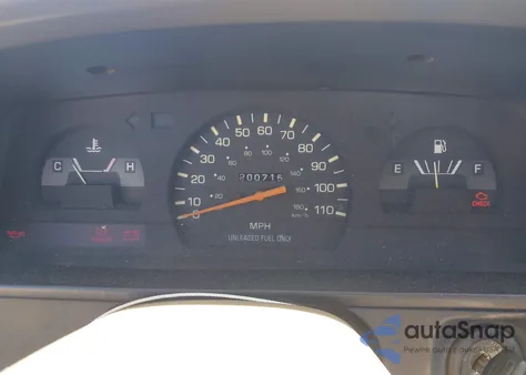 1992 Toyota Pickup 1/2 Ton Short Wheelbase z USA, uszkodzony, nr VIN JT4RN81A1N0100680